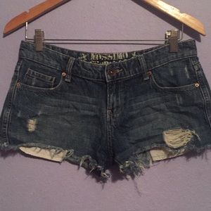 Distressed shorts